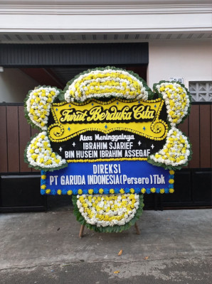 Papan Bunga Duka di Bukit Tunggal